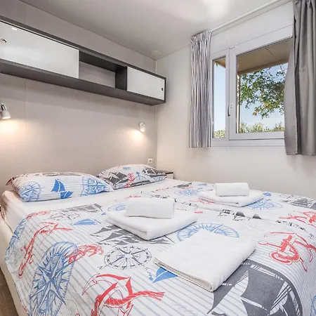 Camping Caravana De Lujo En Con Wifi *